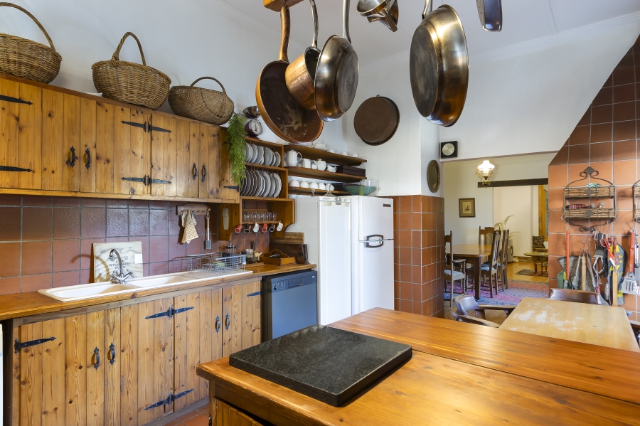4 Bedroom Property for Sale in Stellenbosch Central Western Cape